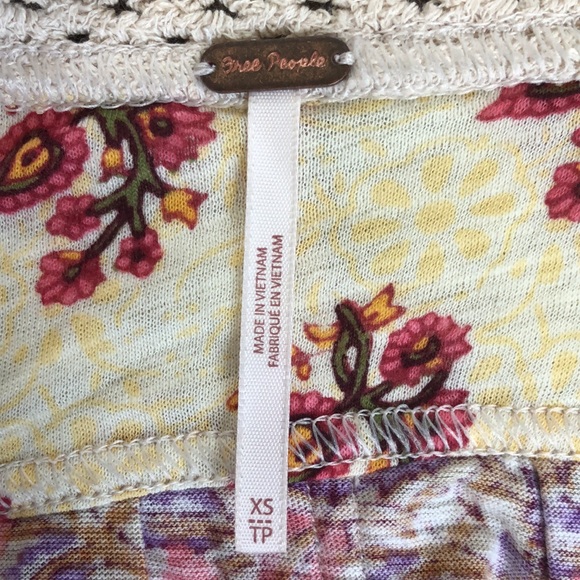 CLEARANCE - FREE PEOPLE Oversized crop top - Picture 5 of 7